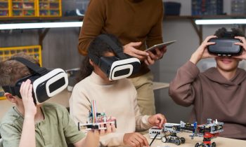 Building Interactive VR Applications: Essential Features and Considerations