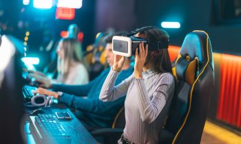 How VR is Changing the Gaming Industry: Insights for Developers